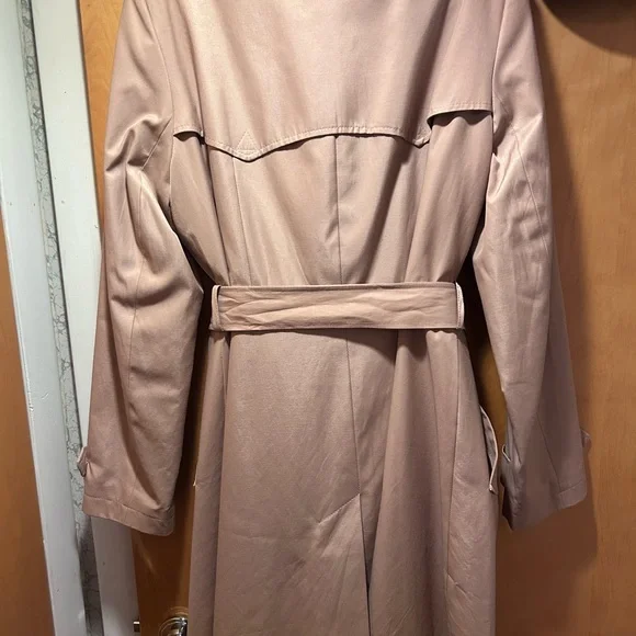 Ralph Lauren Beige Trench Coat - Picture 3 of 3